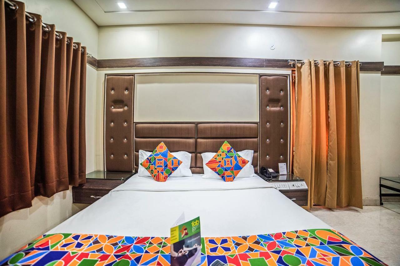 Fabhotel Santoor Geeta Bhawan Square Indore Exteriör bild